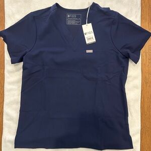 FIGS NWT navy/medium Catarina 1 pocket scrub top x 4 tops